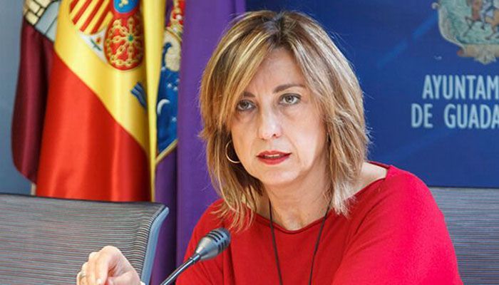 Encarnación Jiménez “Ejecutaremos el segundo acceso porque la Junta se niega a hacerlo y a poner un solo euro”