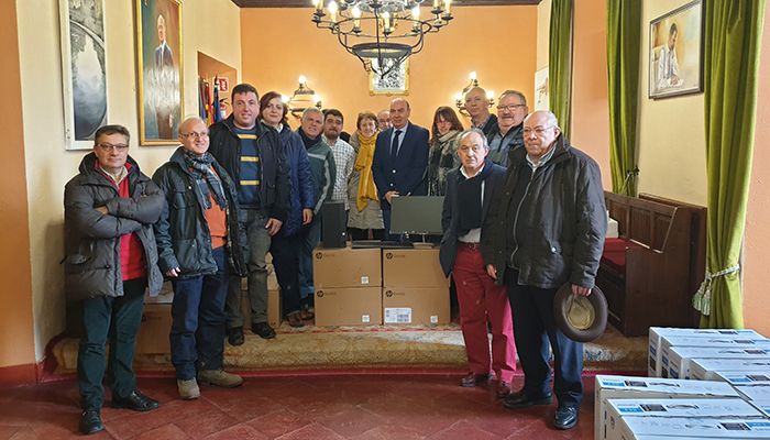 La Diputación de Guadalajara continúa renovando los equipos informáticos de los ayuntamientos con una nueva entrega en la zona de Sigüenza