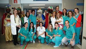 Los Reyes Magos no fallan en su visita al Hospital Universitario de Guadalajara