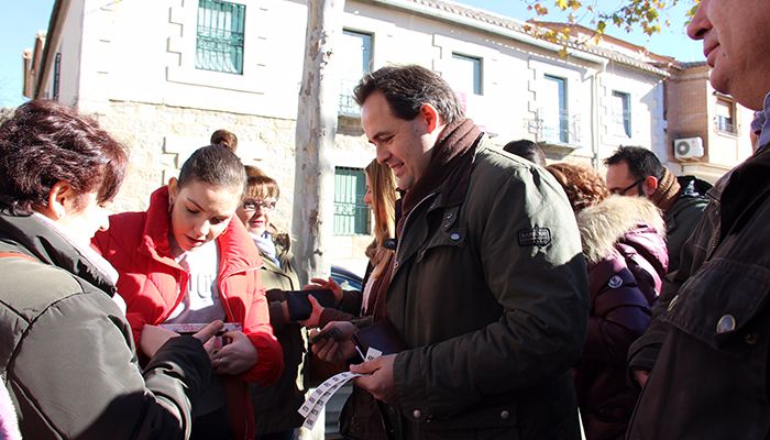 Núñez garantiza que, con el PP en el gobierno de Castilla-La Mancha, las familias de niños con cáncer recibirán ayudas desde el primer día