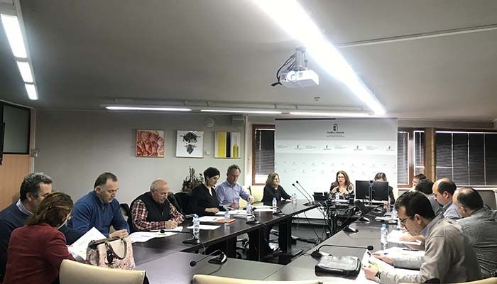 Agricultura atiende la petición de ASAJA CLM y declarará plaga la avispilla del almendro