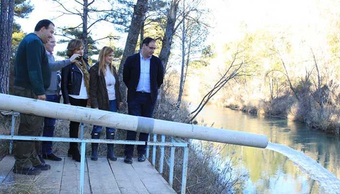 Agudo visita el Coto de Pesca Puente Romano, en Cuenca, y se reúne con Asociaciones y colectivos del sector
