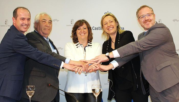 El Gobierno de Castilla-La Mancha y el Ejecutivo aragonés impulsan la conectividad de comunidades vecinas para potenciar las redes logísticas