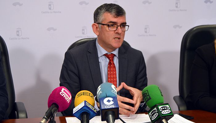 El Gobierno regional equipará el IES Alfonso VIII y consensuará el traslado con la comunidad educativa si el Ayuntamiento termina las obras del aparcamiento en plazo