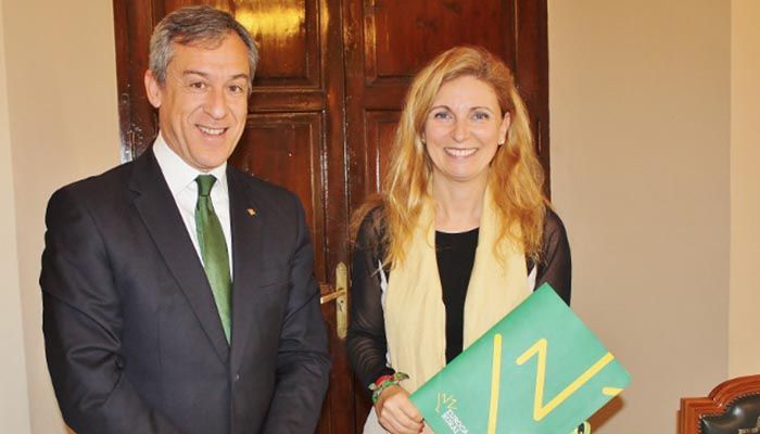 Eurocaja Rural traslada al Ayuntamiento de Castellón su implicación y vocación de servicio