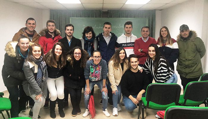 Juventudes Sociales de Cuenca refuerza la Agrupación Local de Horcajo de Santiago con la incorporación de una decena de nuevos afiliados