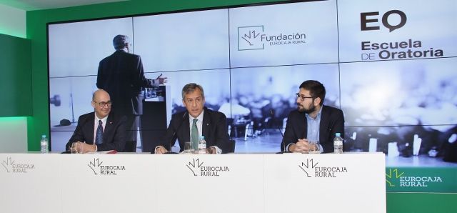 La Fundación Eurocaja Rural presenta la II edición de la ‘Escuela de Oratoria’ para mejorar la capacidad comunicativa del alumnado