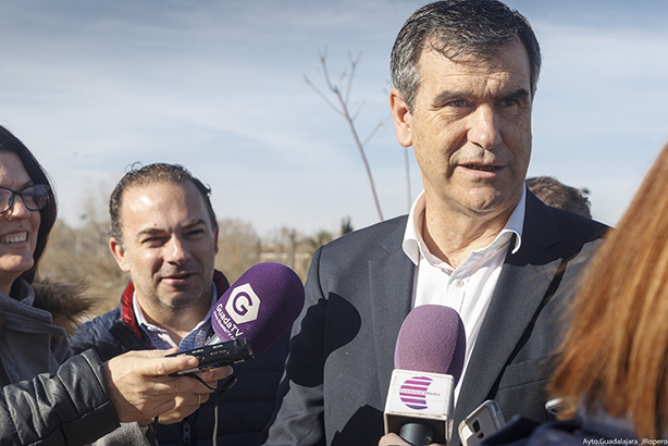 Román: “Es necesario incrementar el nivel mínimo de agua trasvasable y que se sitúe entre los 600 y 800 hm³”