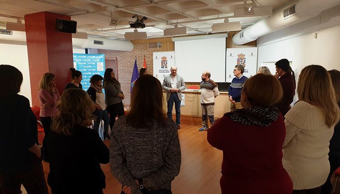 Latre anima a los ayuntamientos de Guadalajara a impulsar políticas activas de participación de la infancia