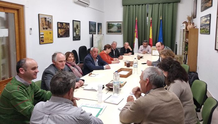Los ayuntamientos de la provincia de Cuenca acuerdan solicitar la cesión de los bienes de la Cámara Agraria Provincial