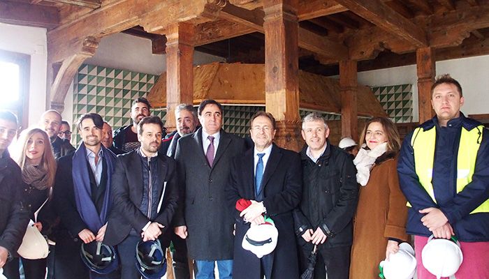 Los balcones de las Casas Colgadas se van a recuperar y poner en valor para utilizarlos como terrazas del futuro restaurante