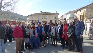 Más de 4000 vehículos lograron aparcar con normalidad en la Feria de las Mercaderías de Tendilla