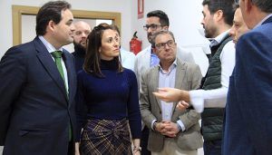 Núñez apuesta por bajar impuestos, eliminar trabas burocráticas y adaptar la legislación para mejorar el día a día de los jóvenes empresarios de la región 2 Núñez apuesta por bajar impuestos, eliminar trabas burocráticas y adaptar la legislación para mejorar el día a día de los jóvenes empresarios de la región