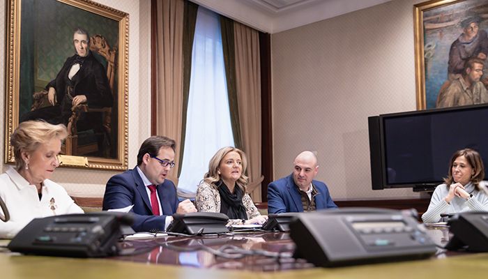 Núñez asegura que el PP va a trabajar para impedir el trasvase de inversiones que se van de Castilla-La Mancha a Cataluña por decisión de Page y Pedro Sánchez