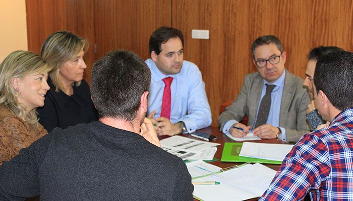 Núñez recuerda que el PP de Castilla-La Mancha siempre ha estado comprometido con la agricultura ecológica, que impulsará con firmeza y decisión desde el Gobierno