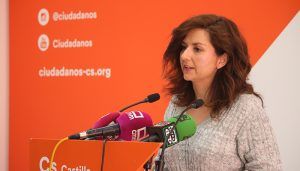 Orlena de Miguel El partido me ha pedido que dé un paso al lado y con humildad acepto esta petición para seguir trabajando en el proyecto desde otras posiciones”