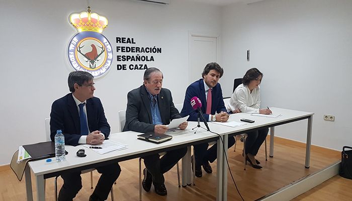 RFEC, RFEDETO, AA y FSA piden la retirada inmediata del borrador del Reglamento de Armas