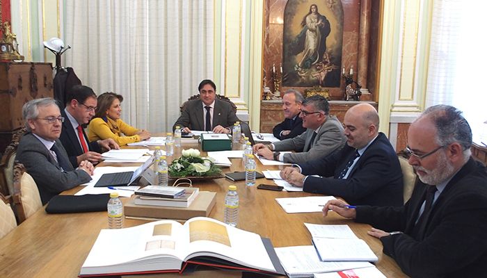 Adjudicadas la restauración de la Torre de Mangana y del Mirador de Coll por 280.339 euros