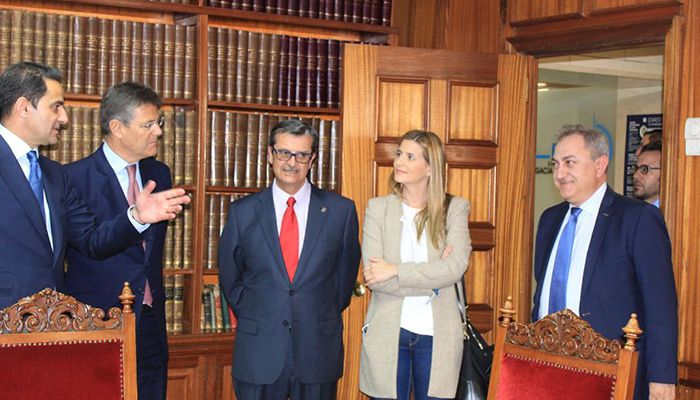 Agudo asegura que los españoles tenemos que decidir si queremos continuar con un PSOE que pacta con independentistas o un Gobierno de Casado que garantiza la unidad de España