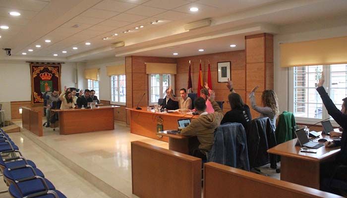 El Pleno del Ayuntamiento de Cabanillas propone la venta de la parcela municipal del SI-20 a Mixer&Pack, una fábrica de fragancias