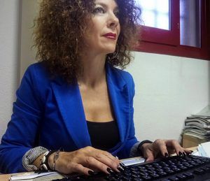 IU Azuqueca colabora con el Fondo de Becas Soledad Cazorla Prieto (Fundación Mujeres)