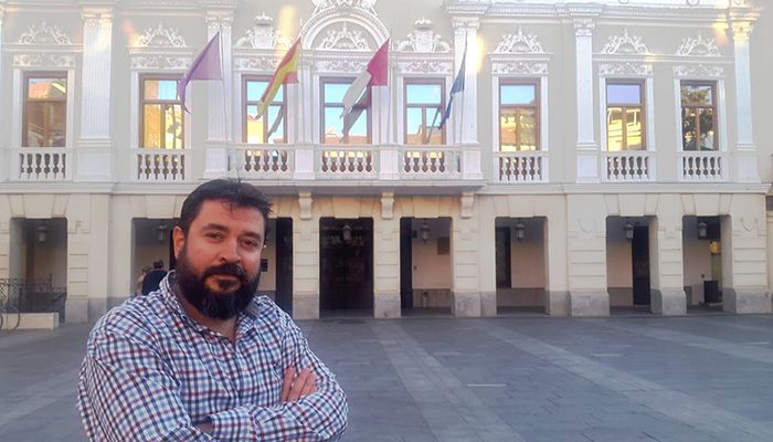 Jorge Riendas, candidato a la Alcaldía por AIKE