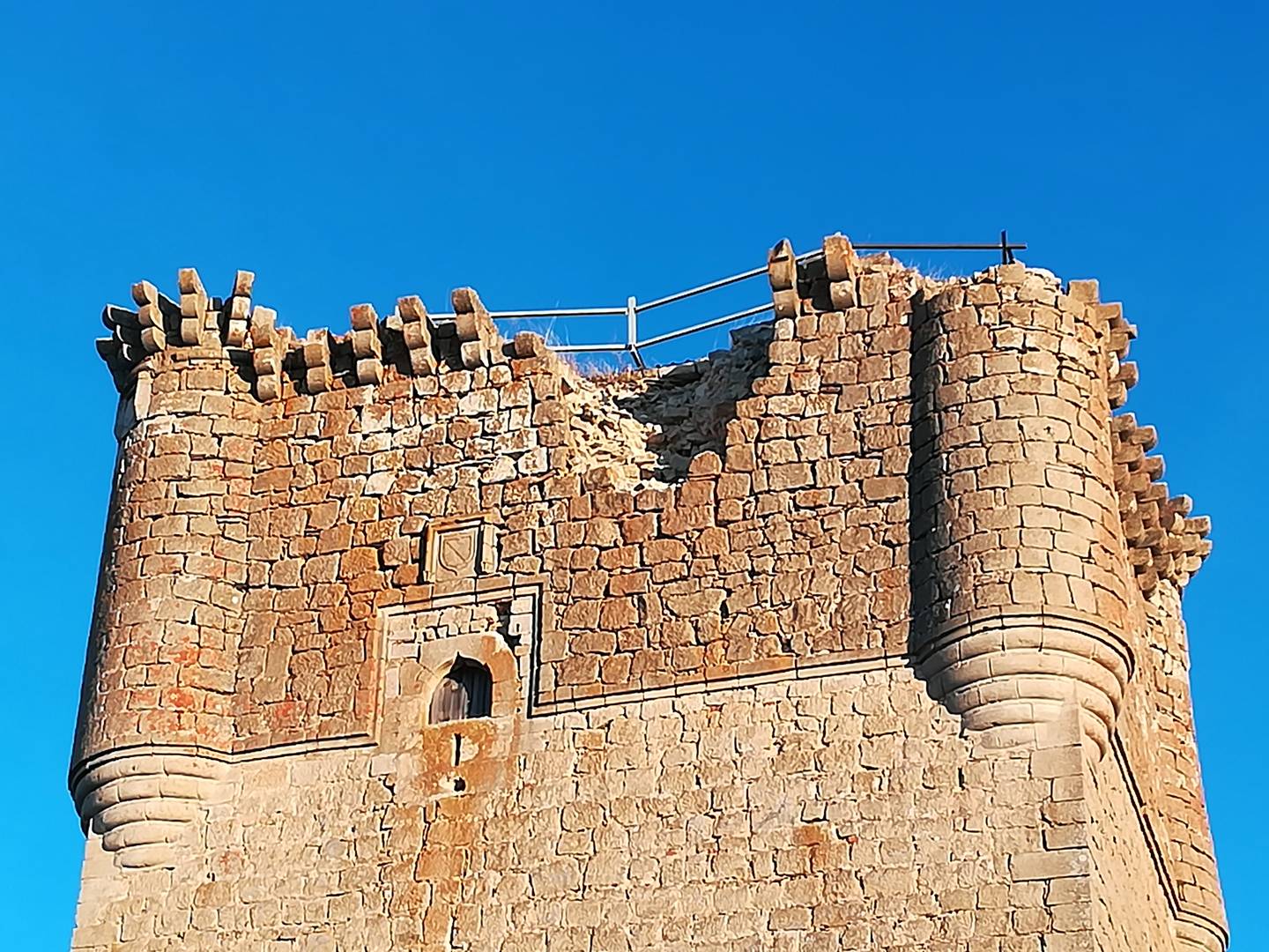 La Asociación Castillo de Galve no es tan optimista como Hispania Nostra y cree que el castillo no está salvado de la ruina 3 La Asociación Castillo de Galve no es tan optimista como Hispania Nostra y cree que el castillo no está salvado de la ruina