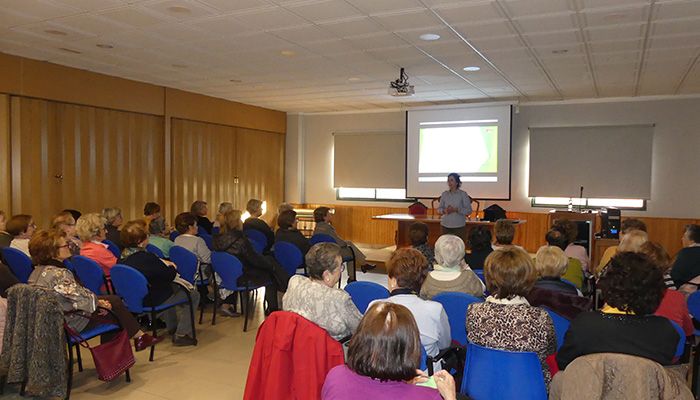 La Asociación del Comercio de Cuenca aborda, con la Asociación Luzán, la situación del comercio tradicional