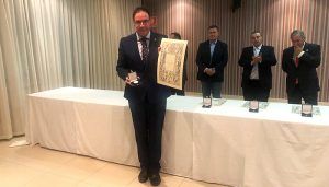 La Diputación de Cuenca recibe la Medalla de Plata de la Asociación Española de Amigos de los Castillos