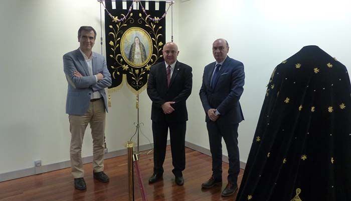 La Diputación de Guadalajara edita un libro de José Ramón López de los Mozos que recoge la historia de la Hermandad de la Virgen de la Soledad