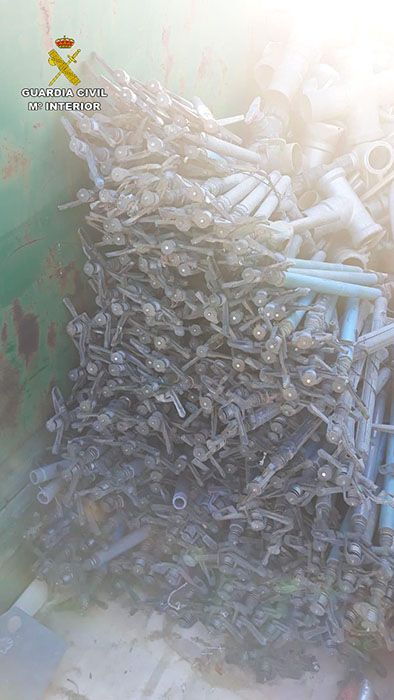 La Guardia Civil de Cuenca detiene a tres personas en Las Pedroñeras por delitos de robo y hurto en explotaciones agrícolas