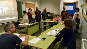 La Junta valora la trayectoria de la Escuela Oficial de Idiomas ´Sebastián de Covarrubias´ a lo largo de sus 33 años de existencia