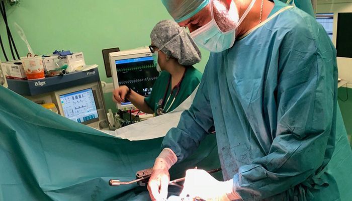 La Unidad de Cirugía Bariátrica del Hospital de Guadalajara imparte una jornada formativa dirigida a residentes y cirujanos noveles