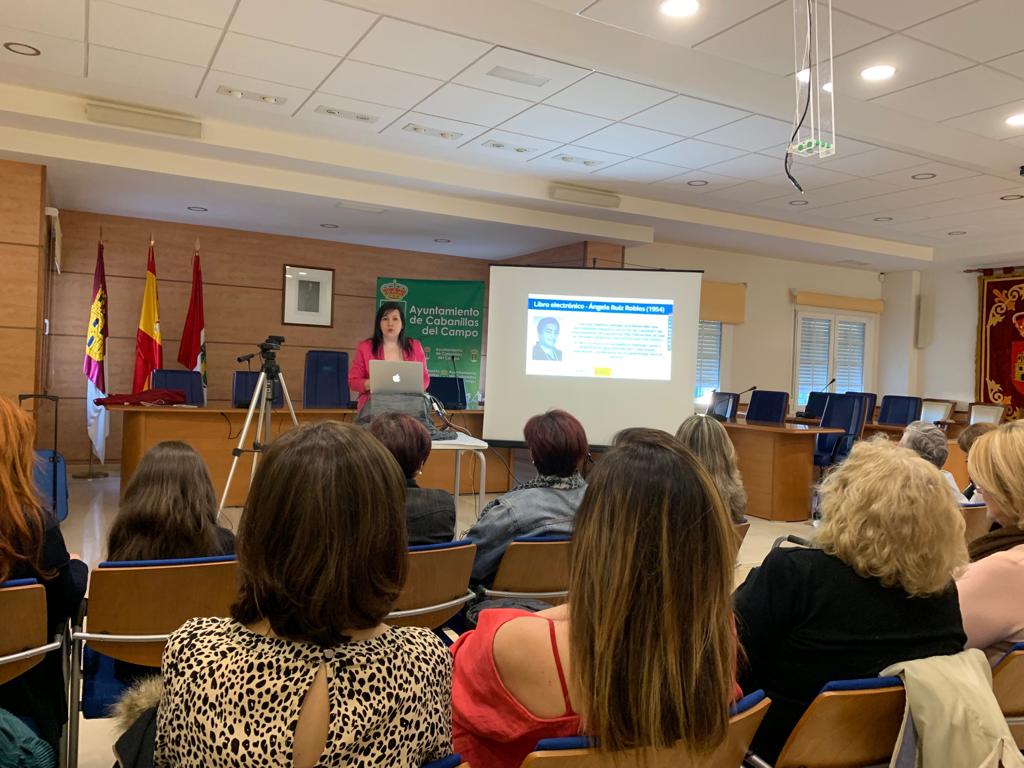 Los grandes hitos femeninos de la Historia se emitieron desde Cabanillas para toda España