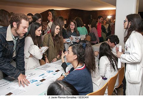 Más de un centenar de futuros residentes asisten a la Jornada de Puertas Abiertas para informarse sobre las especialidades que oferta el Área de Guadalajara