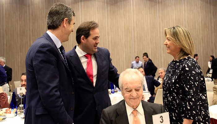 Núñez apuesta por crear una ventanilla única para agilizar todos los tramites empresariales y favorecer la competitividad y la creación de empleo