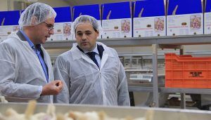 Núñez asegura desde Las Pedroñeras que su Gobierno apoyará el cooperativismo de la región con medidas de verdad y ayudas que lleguen al sector agroalimentario