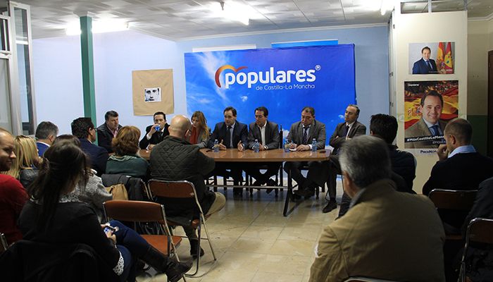 Núñez asegura que su proyecto político para la región se apoya en el municipalismo y en dar más financiación y protagonismo a los alcaldes