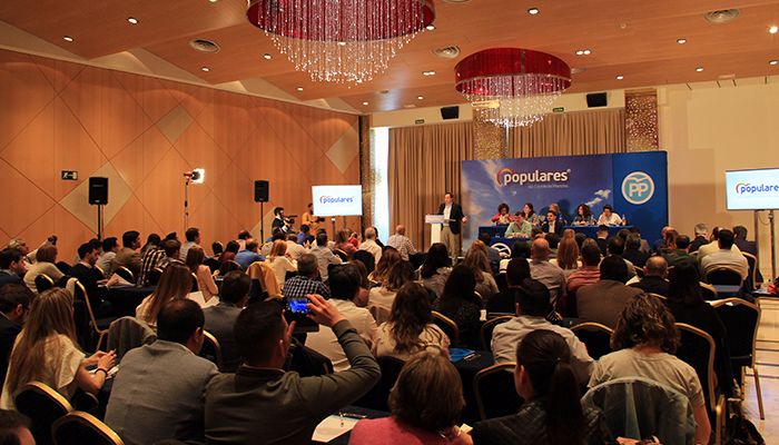 Núñez señala la importancia de trabajar desde la calle para construir un proyecto ganador para España, Castilla-La Mancha, las cinco provincias y la mayoría de ayuntamientos