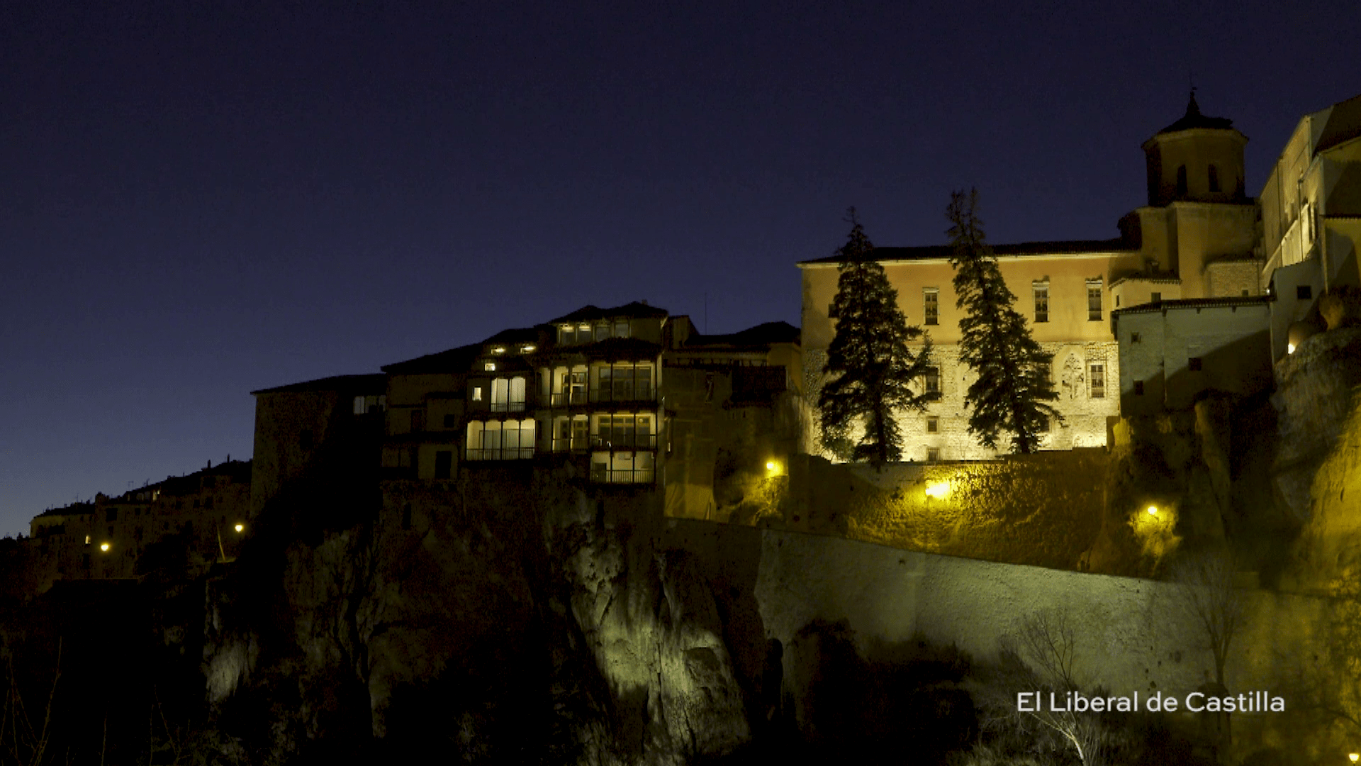 Cuenca. Noches de blanco satén