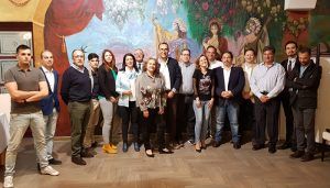 Vox Guadalajara presenta sus candidaturas al Congreso y al Senado..., con alguna ilustre del PP en su lista