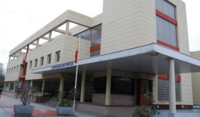 Detenido un hombre que amenazó en Guadalajara a una conductora para robarle el vehículo