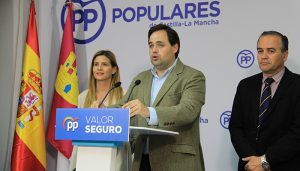 El PP debe ponerse en pie y luchar por las municipales y autonómicas porque aún hay partido