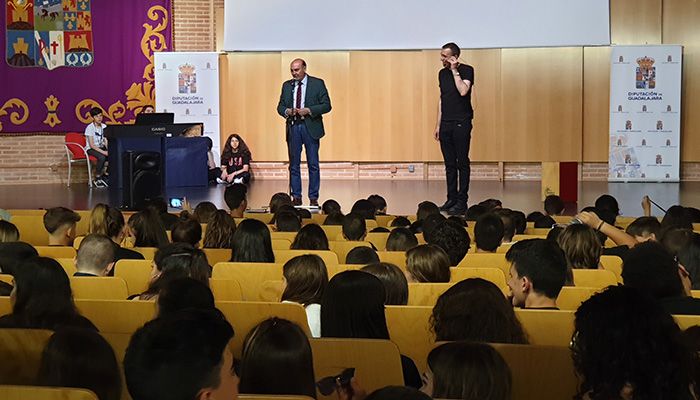 José Manuel Latre participa en la clausura del I Encuentro Provincial MUSE con centros educativos de la provincia