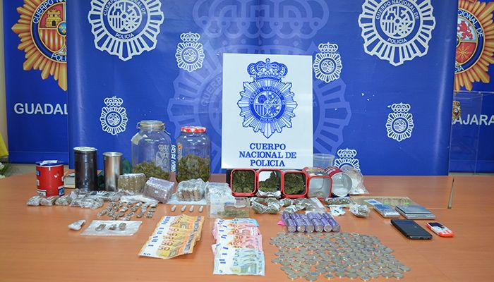 La Policía Nacional detiene a dos hermanos que suministraban droga a jóvenes universitarios de Guadalajara