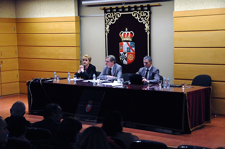 La Universidad regional ofertará 6.136 plazas de nuevo ingreso en los estudios de grado para el curso 20192020