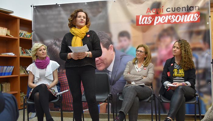 Las candidatas del PSOE en Cuenca piden el voto para que España “avance” y no se convierta en un país “en blanco y negro”