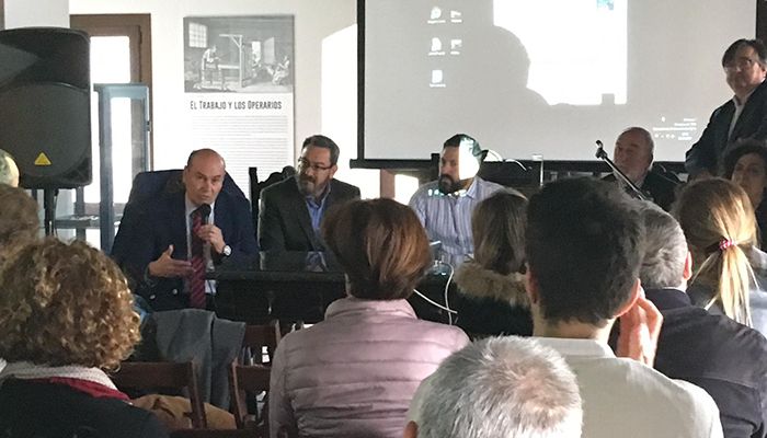 Latre participa en Brihuega en la inauguración de la jornada técnica sobre despoblación del Colegio de Arquitectos