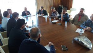 Los taxistas de Cuenca avisan del peligro de la proliferación de licencias VTC para el taxi rural