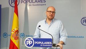Lucas Castillo asegura que “Page ha demostrado que margina de forma premeditada a la provincia de Guadalajara por ser del Partido Popular”